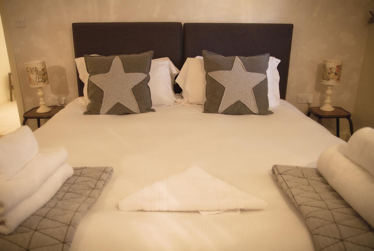 The White Hart Hotell Somerton  Exteriör bild